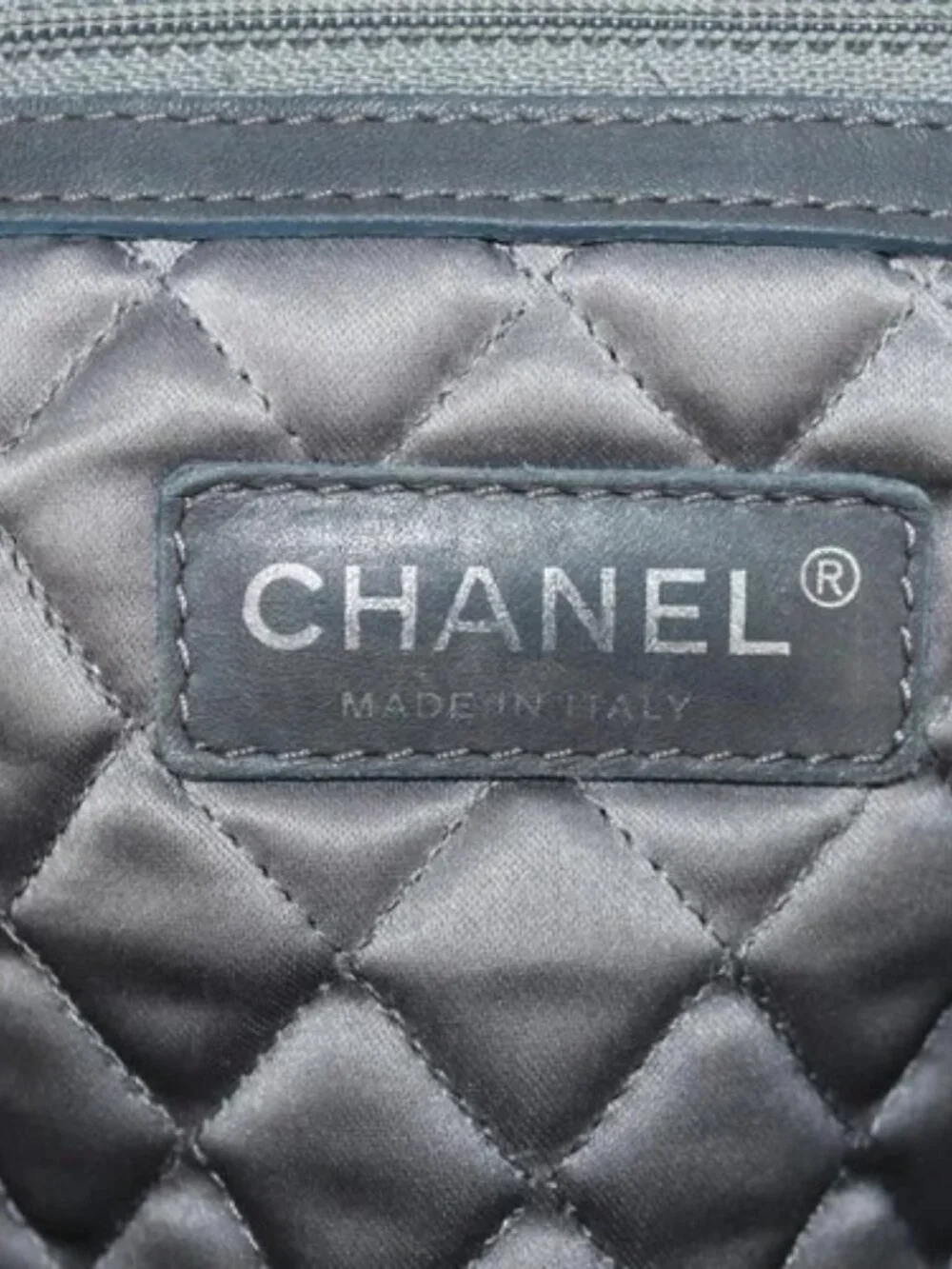 CHANEL Matelasse Hand Bag Leather Champagne Gold CC Auth 160074